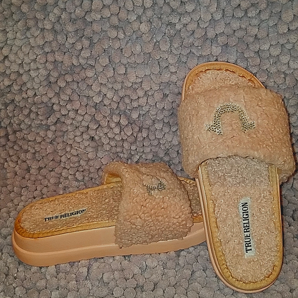 Blush pink True Religion Slides